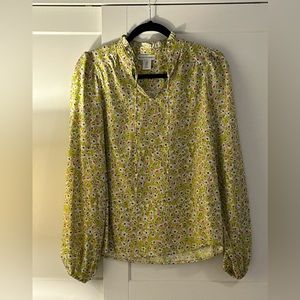 Cupcakes and Cashmere Blouse Size SMALL.